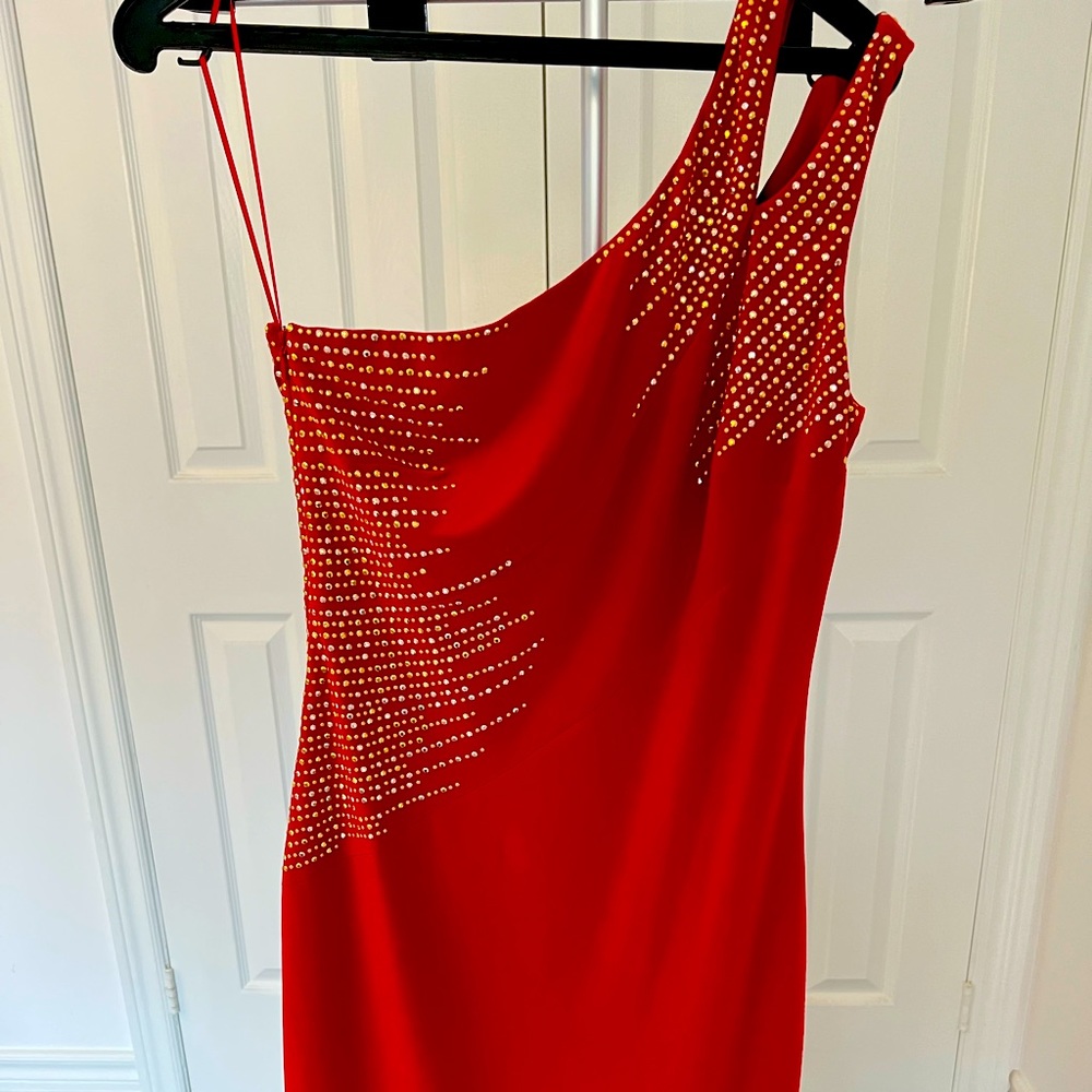 Cache elegant short cocktail dress in red